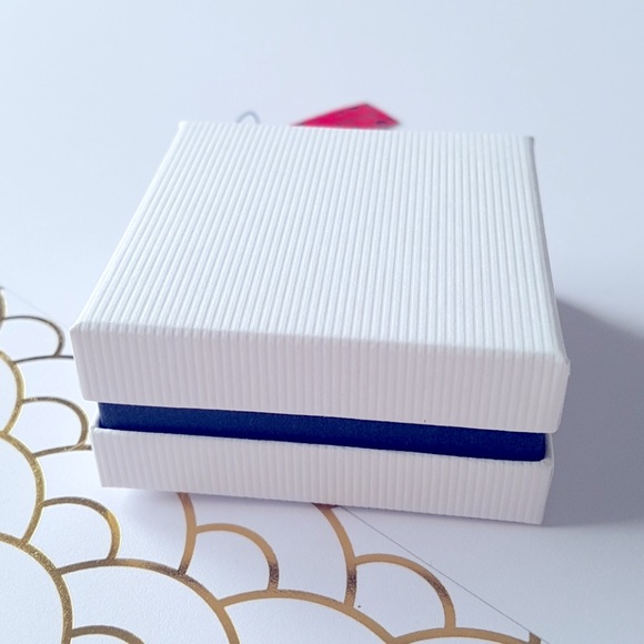 Betsey Johnson Style Necklace Flamingo Crystal Pendant Chain - Picture 4 of 16